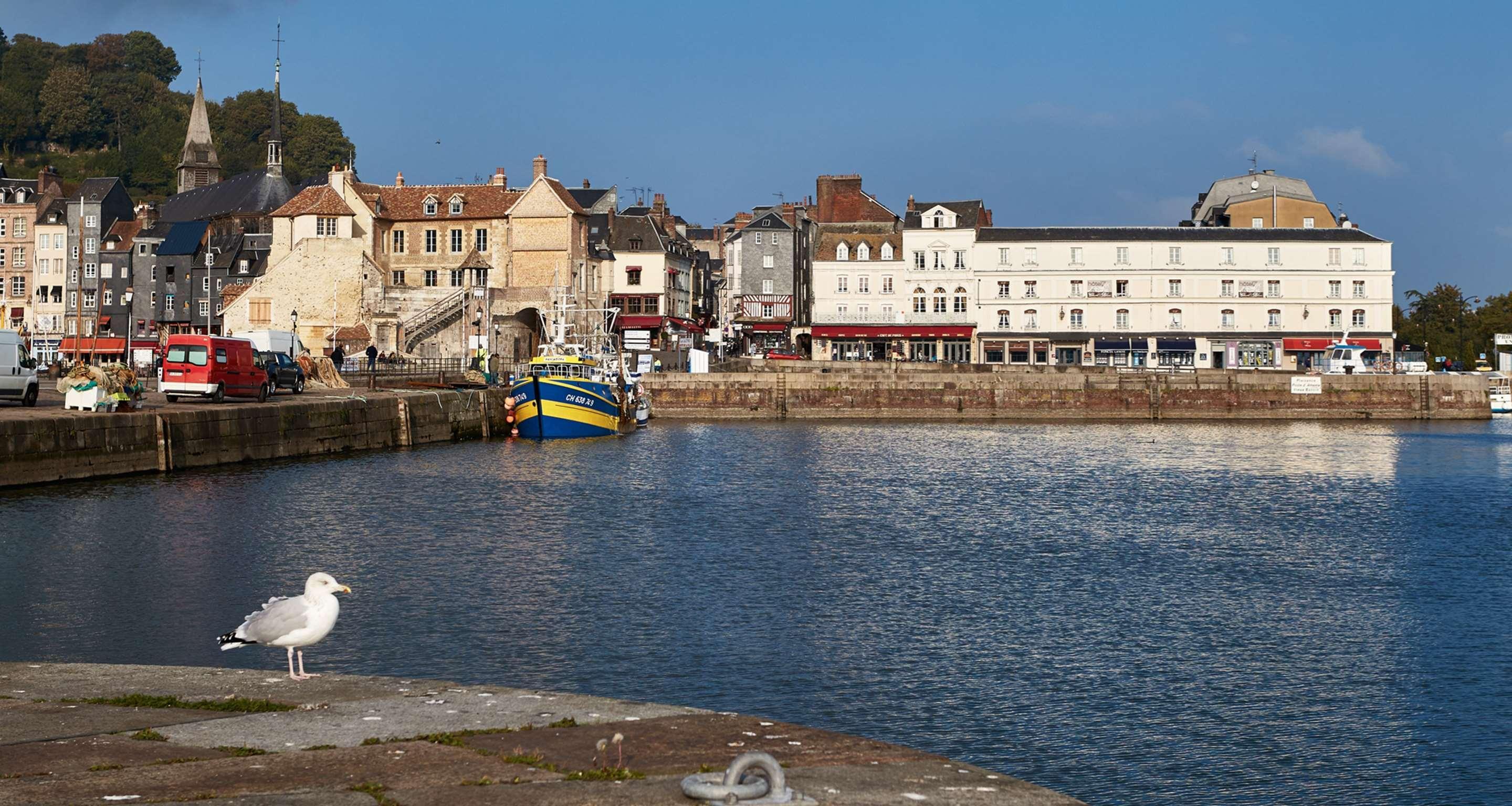 Best Western Le Cheval Blanc -Vue Sur Le Port-Plein Centre Ville Honfleur Exteriér fotografie